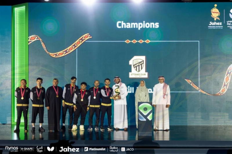 الاتحاد يتوج بلقب دوري كرة الطاولة للمحترفين
