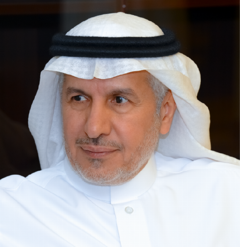 المشرف العام على مركز الملك سلمان للإغاثة يهنئ القيادة بنجاح موسم