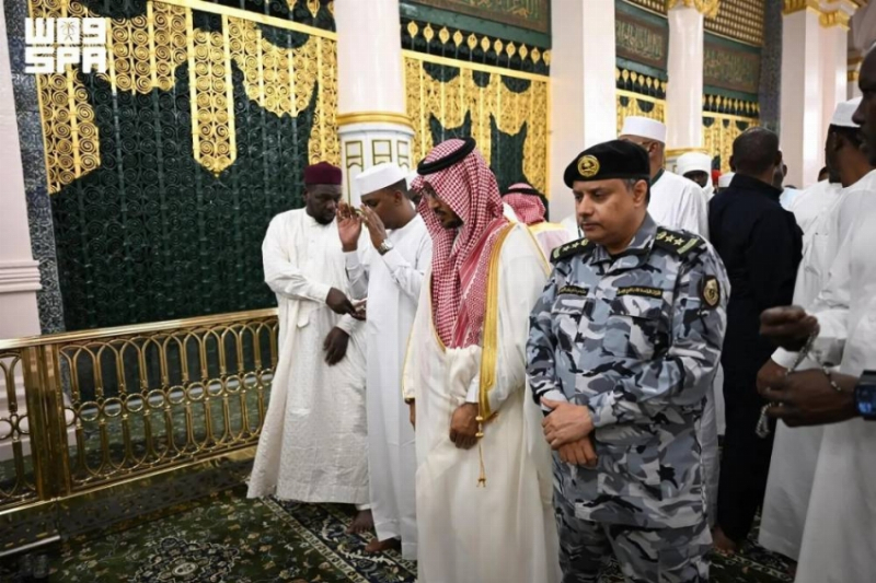 رئيس تشاد يزور المسجد النبوي