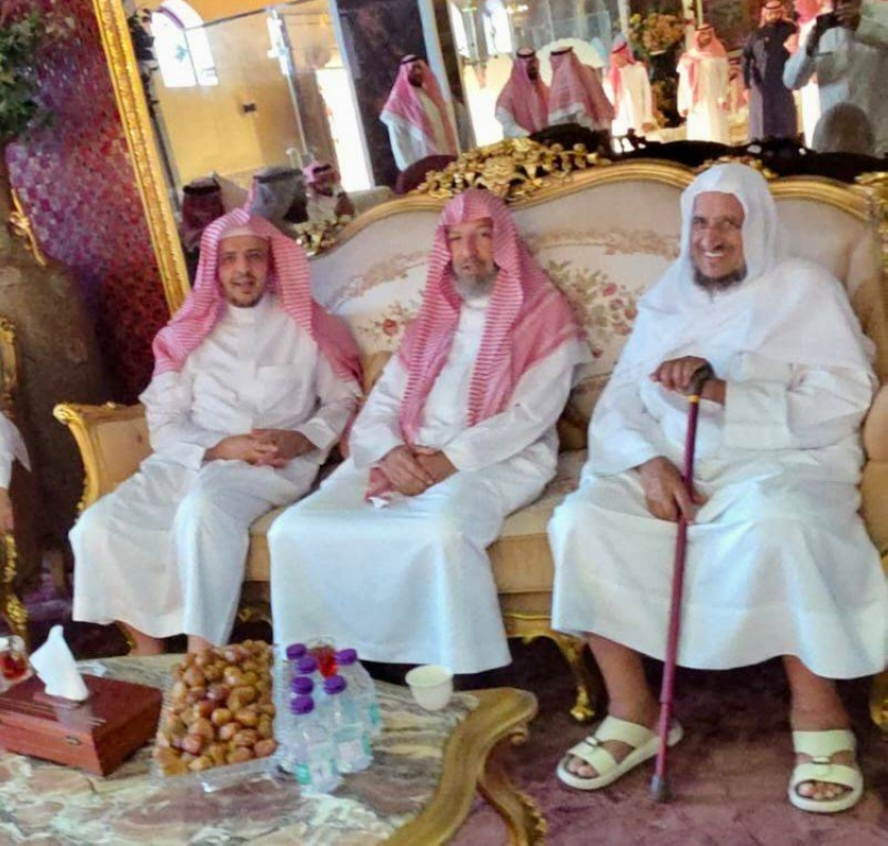 أسرة المصلح تستقبل المواسين في وفاة فقيدها