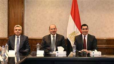 استعدادات أولمبياد لوس أنجلوس 2028 محور لقاء وزير الرياضة وياسر إدريس