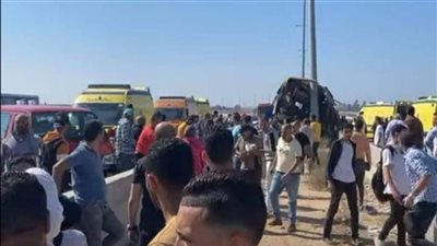 إصابة 17 شخصًا في حادث تصادم بين أتوبيس وملاكي على طريق بورسعيد
