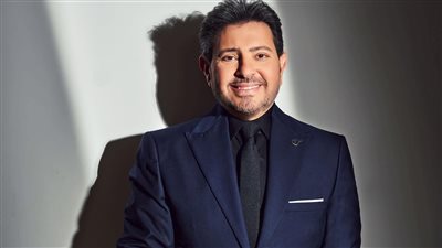 من سيد درويش لـ أمير الغناء العربي.. محطات ثرية في حياة هاني شاكر