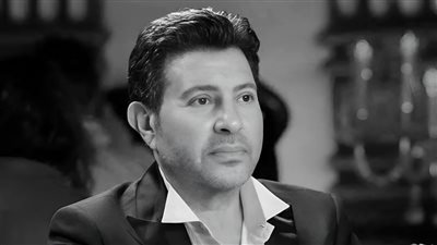 رمزًا للالتزام الفني.. مهرجان القاهرة السينمائي ينعى الفنان الكبير هاني شاكر