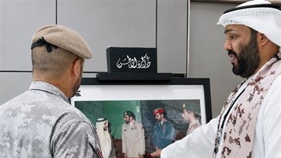 «احتفاءً بذكرى التوحيد».. ​​الأرشيف والمكتبة الوطنية يستعرض المحطات التاريخية للقوات المسلحة في مطار زايد