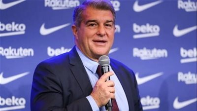 يستخدمون برشلونة للتغطية على إخفاقاتهم