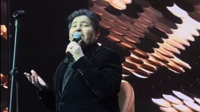 بعد 15 عام.. هاني شاكر يلتقي بابنته دينا “من وقت ما مشيت وأنا عايش على المهدئات”
