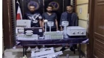 استغلوا خبرتهم السابقة.. سقوط عصابة سرقة أجهزة محطات تقوية المحمول بالقاهرة