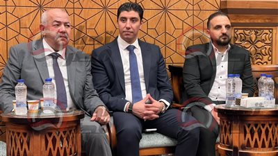 رئيس تحرير تحيا مصر ورجل الأعمال محمد الطوبجي يشاركان في عزاء الدكتور محمد نجيب الجارحي