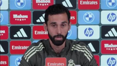 ألفارو أربيلوا يرفض التعليق على عودة مورينيو ويؤكد التزامه بريال مدريد قبل مواجهة أوفييدو