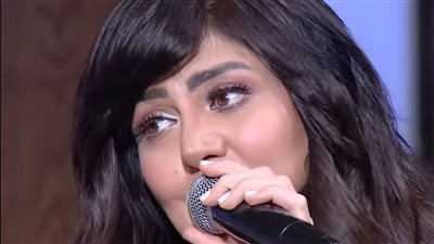لم أبتعد عن الفن بالكسل وأغنيتي الجديدة تعكس “علقة عاطفية ساخنة”