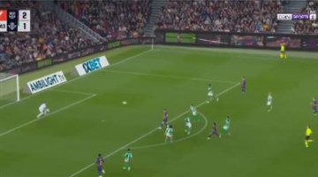 برشلونة.. جواو كانسيلو يسجل الهدف الثالث لـ برشلونة في مرمى ريال بيتيس بالدوري الإسباني
