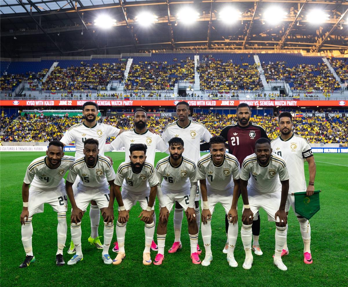 مكافآت ضخمة تحفز منتخب السعودية في كأس العالم