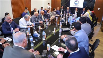 بحضور الأمين العام… أمانة التعليم والبحث العلمي المركزية بـ”مستقبل وطن” تعقد أولى اجتماعاتها بتشكيلها الجديد..صور