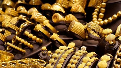 الذهب يفقد مكاسبه منذ بداية 2026.. وعيار 21 يتراجع إلى 5850 جنيهًا