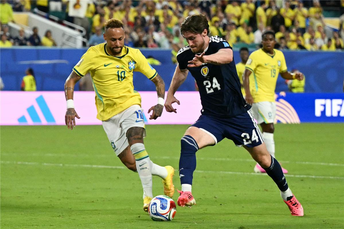 حكم مباراة البرازيل واليابان في كأس العالم 2026