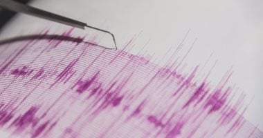زلزال بقوة 5.2 درجة يضرب سواحل جزيرة كارباثوس اليونانية فى بحر إيجة