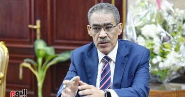 الرئيس السيسي على طاولة قمة G7 للمرة الثانية.. وزارة الدولة للإعلام: اعتراف دولى جديد بمكانة مصر ودورها فى دعم الأمن والاستقرار.. وترصد: 10 زيارات رئاسية عززت الموقع الاستراتيجى لمصر كشريك مؤثر للدول السبع