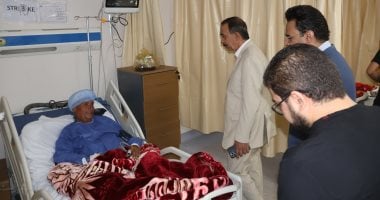 محافظ سوهاج يتفقد المستشفى المركزي بساقلته فى جولة مفاجئة
