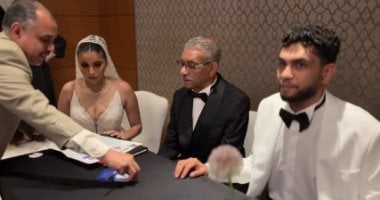 الفنان سيد رجب يحتفل بزفاف ابنه بحضور الأهل والأصدقاء