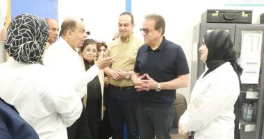 وزير الصحة مستشفى ملوي استعداداً لتشغيل التأمين الصحي الشامل بالمنيا