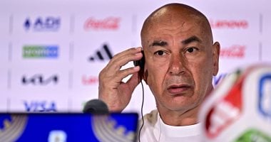 كيف يخطط حسام حسن لمواجهة أستراليا فى دور الـ 32 بكأس العالم؟
