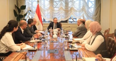وزير التعليم العالى يتابع مستجدات إنشاء جامعة البحر المتوسط