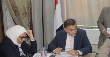 محافظ القليوبية يوجه بحل شكاوى المواطنين خلال لقاء جماهيرى بمدينة الخانكة
