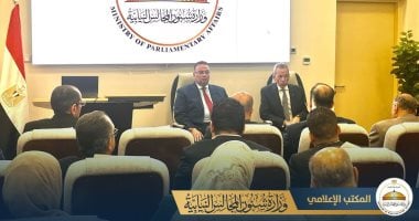 وزير شئون المجالس النيابية يوجه برفع كفاءة “الاتصال السياسي”