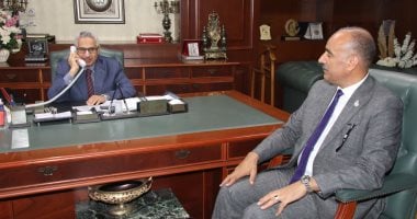 محافظ بنى سويف يهنئ أوائل الشهادة الإعدادية هاتفيا ويشيد بتفوقهم