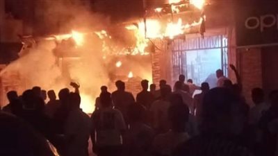 السيطرة على حريق بمحل ” كبدة وليمون ” في عدنان بمدينة المنيا