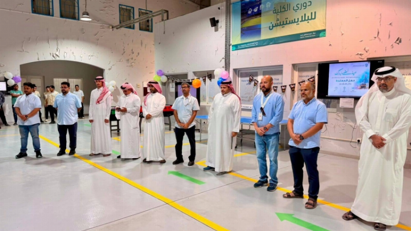 كلية الاتصالات بجدة تقيم حفل معايدة لمنسوبيها