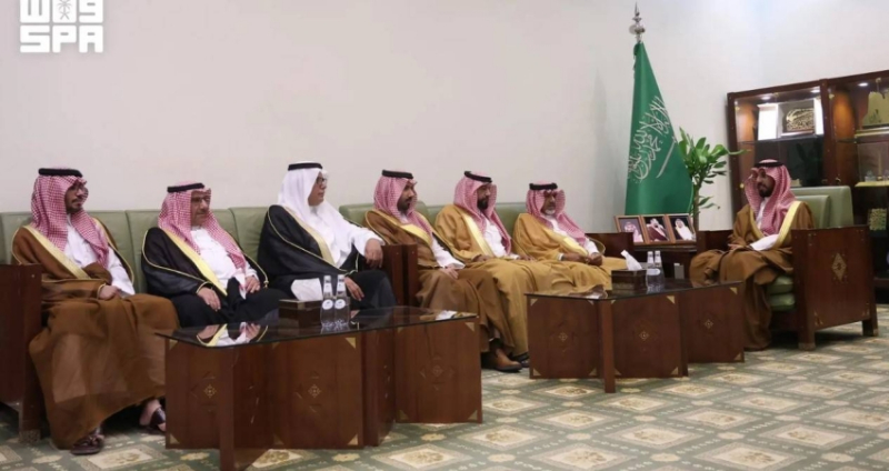محافظ الخرج يستقبل المهنئين بعيد الأضحى ورئيس جامعة الأمير سطام