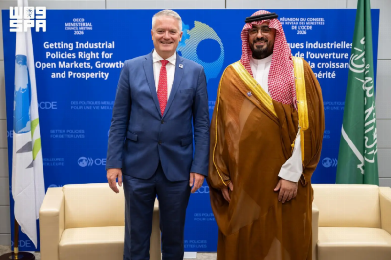 وزير الاقتصاد يجتمع مع الأمين العام لمنظمة التعاون الاقتصادي والتنمية