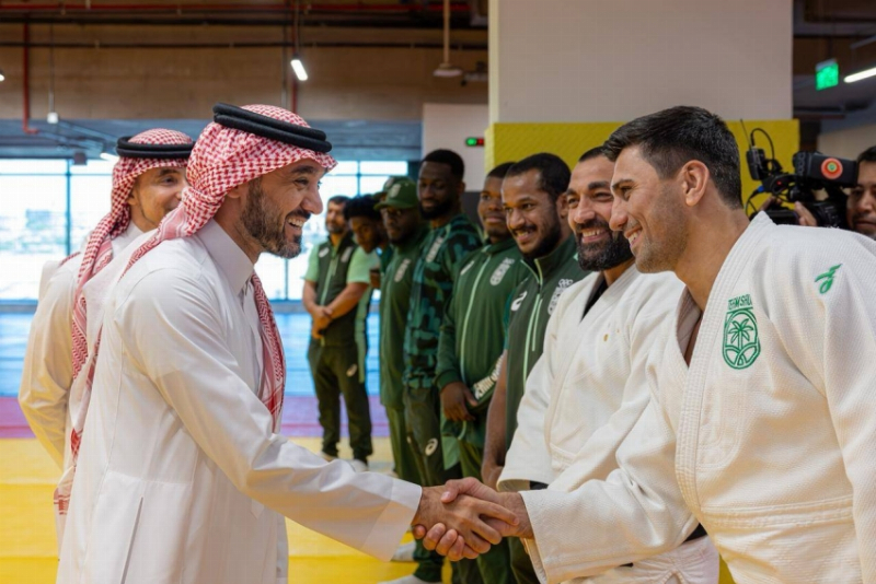 وزير الرياضة: دعم القيادة له الأثر الأكبر في تطوير رياضتنا