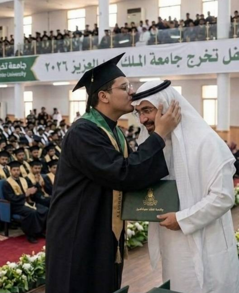 البكالوريوس لـ”بدر بصنوي” – جريدة المدينة