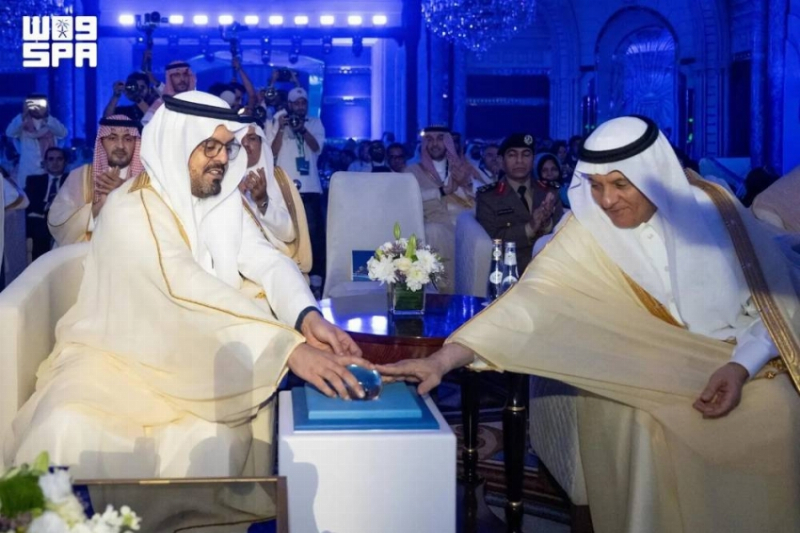 نائب أمير مكة يدشّن “أسبوع المياه السعودي”