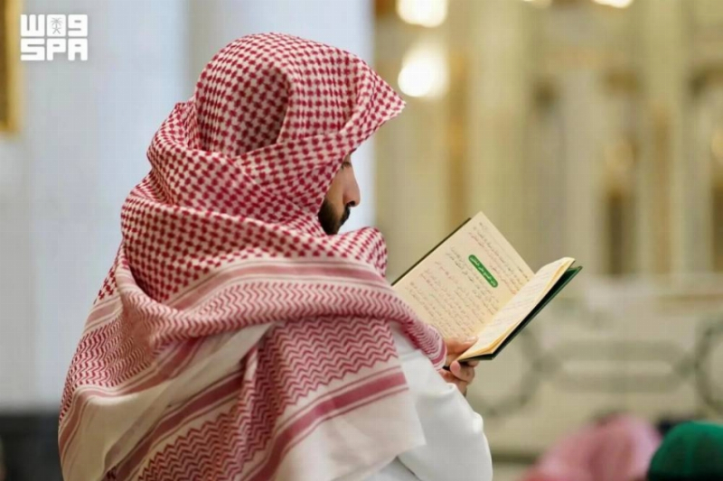 انطلاق دورة “حفظ السنة النبوية والمتون العلمية” بالمسجد الحرام