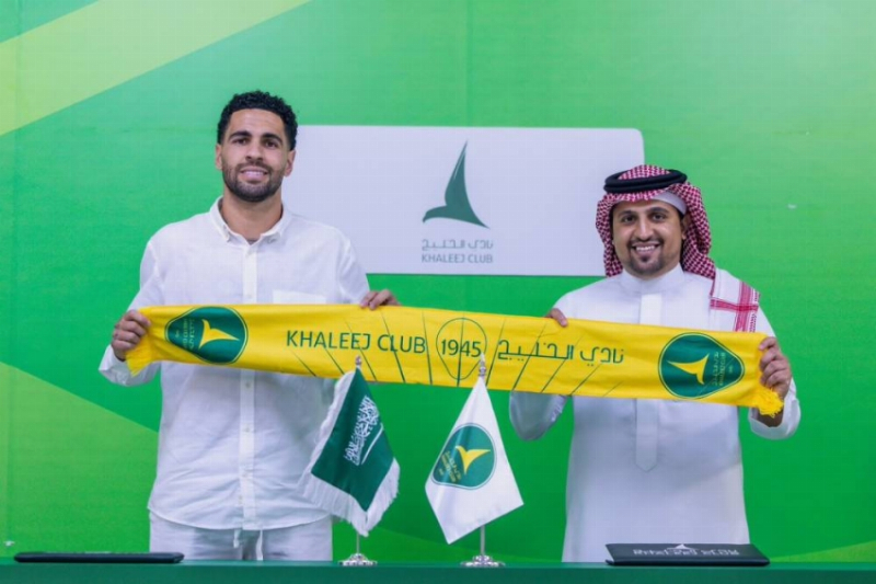 نادي الخليج يوقّع مع اللاعب “عمر ماسكاريل”