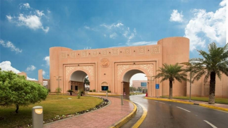 جامعة الملك فيصل تستضيف برنامج موهبة الإثرائي البحثي 2026