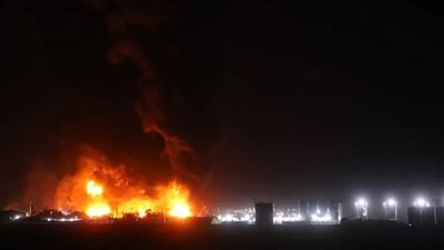تصعيد أمني في الخليج.. الدفاع الجوي الكويتي يتصدى لهجوم بالصواريخ والمسيرات