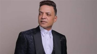 خلافات زوجية تصل إلى قسم الشرطة.. بلاغ من زوجة طارق الشيخ ضده