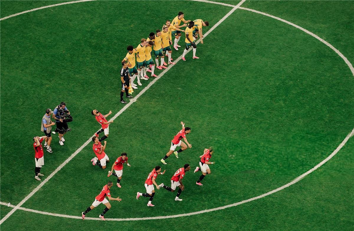 صحيفة أرجنتينية: مصر تتصدى لألعاب أستراليا الذهنية وتتأهل لدور الـ16 في كأس العالم