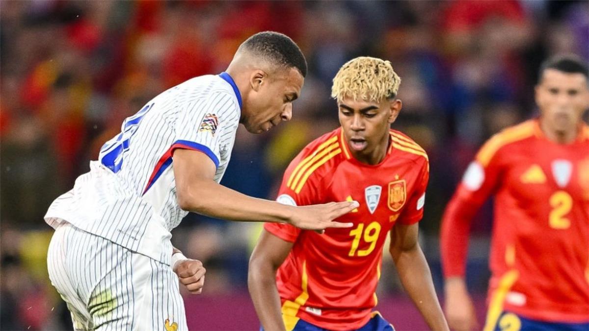 أوبتا تتوقع الفائز من مباراة فرنسا وإسبانيا في كأس العالم