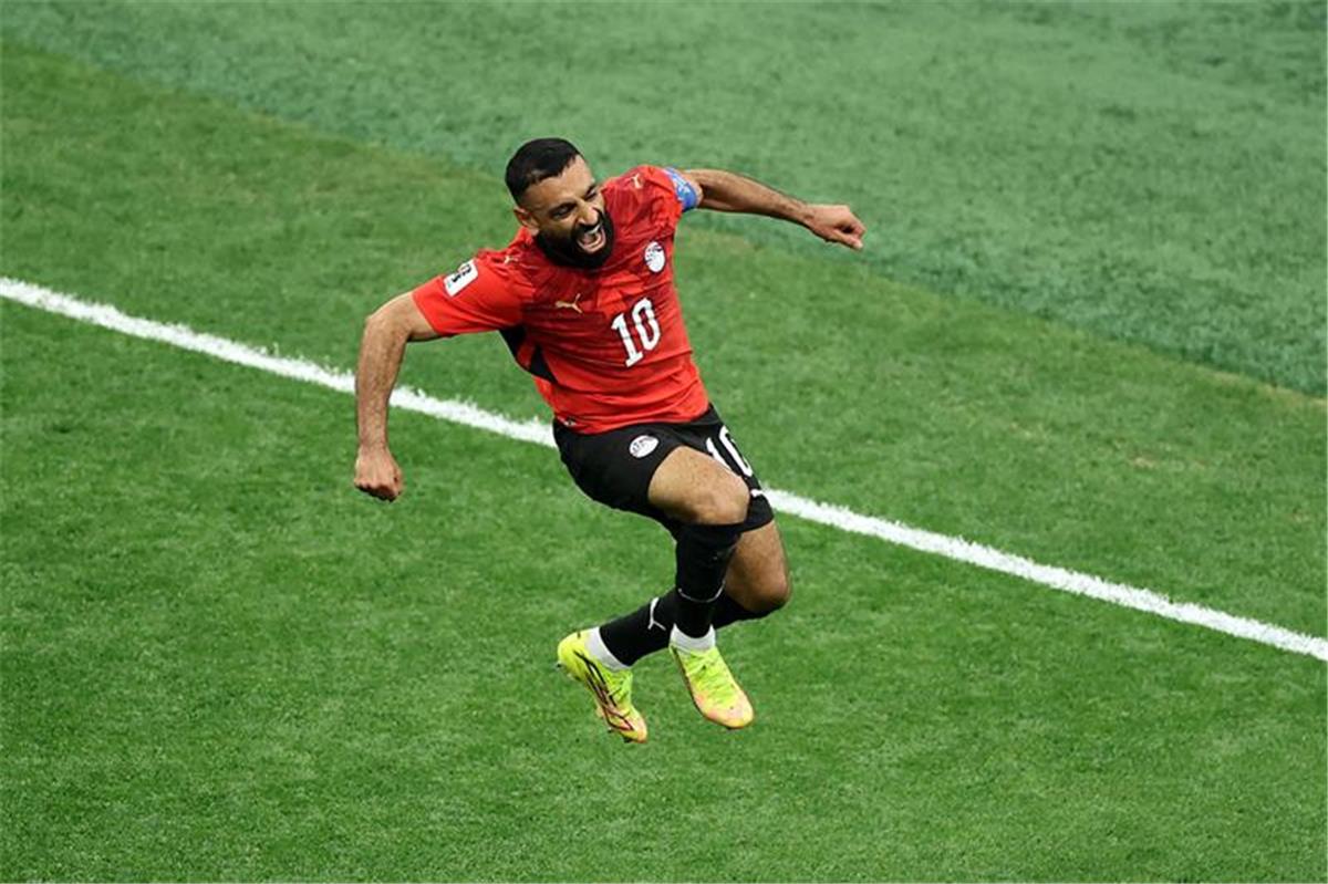 صحفي تركي يرد على نفي بشكتاش التعاقد مع محمد صلاح