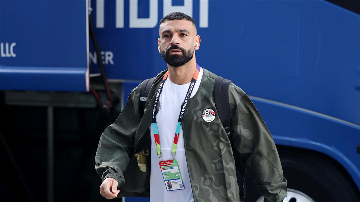 موعد إعلان صفقة انتقال محمد صلاح إلى بشكتاش التركي