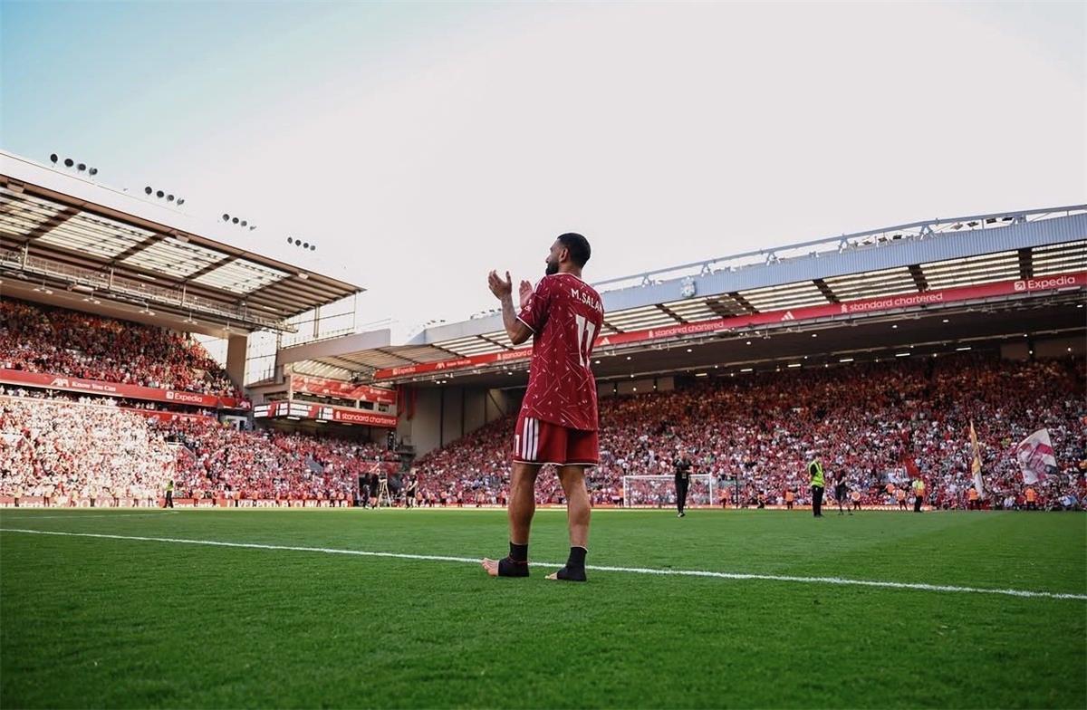 محمد صلاح يحدد موعد التحاقه بـ ناديه الجديد