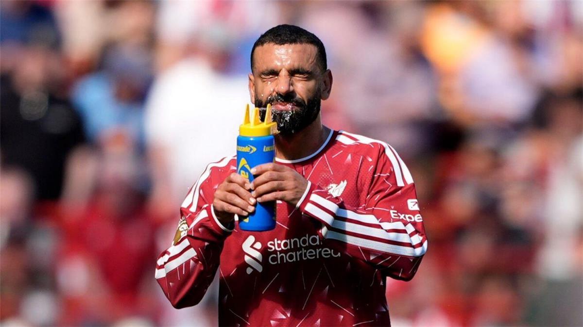 ناد جديد ينضم إلى سباق التعاقد مع محمد صلاح