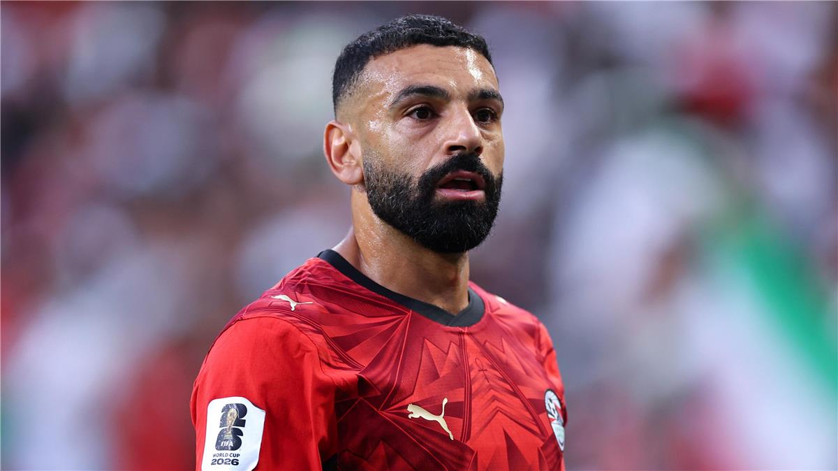 اتهام صحفي تركي بعرقلة انتقال محمد صلاح إلى بشكتاش