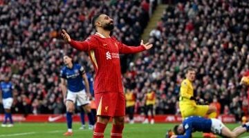 رئيس بشكتاش التركي يتعهد بإنهاء صفقة انتقال محمد صلاح خلال ساعات